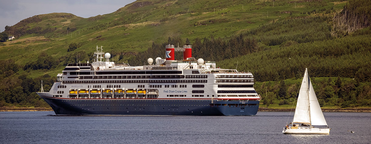 Cruising Sound of Mull